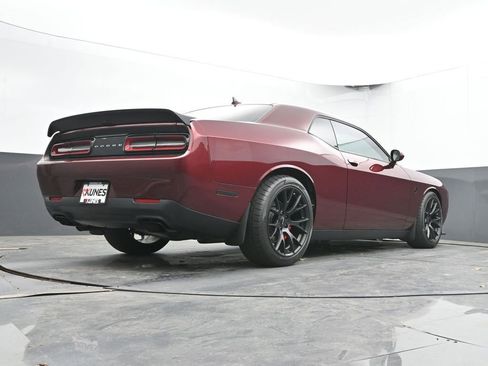 Used 2019 Dodge Challenger SRT Hellcat Redeye RWD image 48