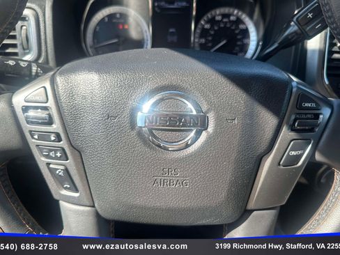 Used 2017 Nissan Titan Platinum Reserve image 25