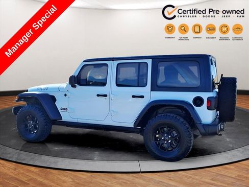 Used 2024 Jeep Wrangler Unlimited Sport AWD/4WD image 3