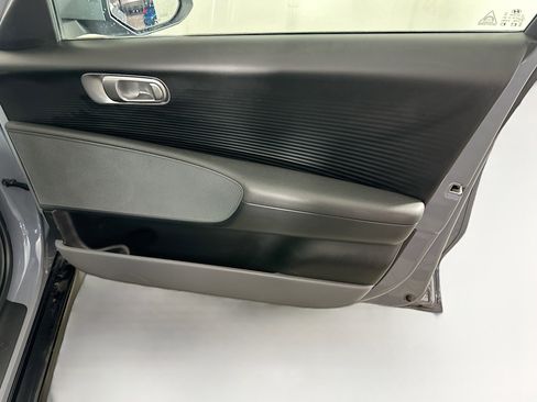 Used 2024 Hyundai Ioniq 6 SE image 32