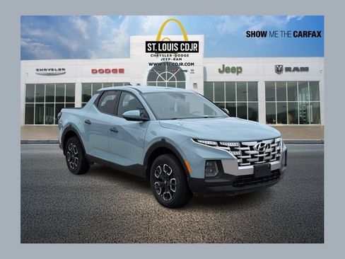 Used 2024 Hyundai Santa Cruz SE FWD image 1