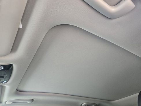 New 2026 Kia Sportage SX image 18