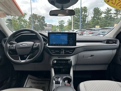 Used 2024 Ford Escape Active w/ Tech Pack #1 AWD/4WD image 18