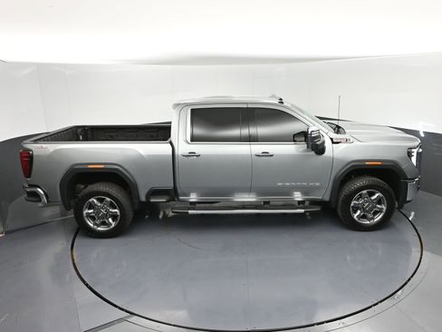 Used 2025 GMC Sierra 2500 SLT w/ SLT Premium Package image 44