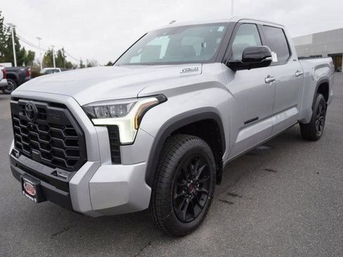 New 2025 Toyota Tundra Limited image 9