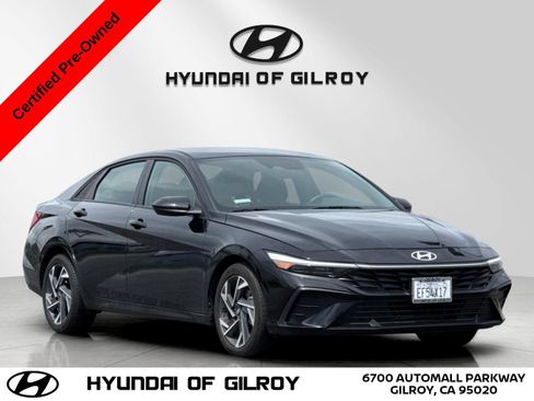 Certified 2025 Hyundai Elantra Sport FWD image 9