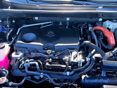 Used 2019 Toyota RAV4 XSE image 10