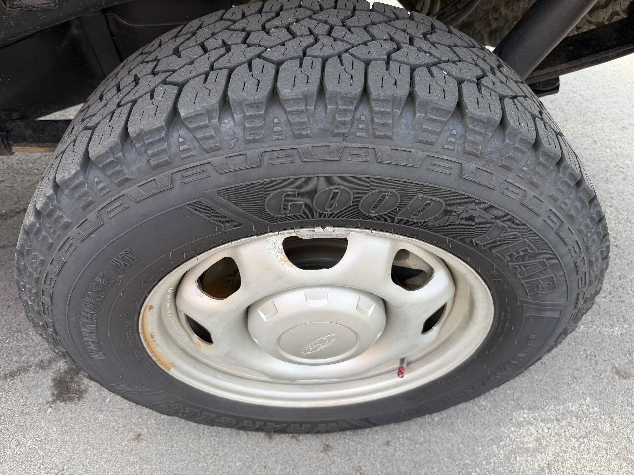 Used 2018 Ford F150 XL w/ Equipment Group 101A Mid AWD/4WD image 5