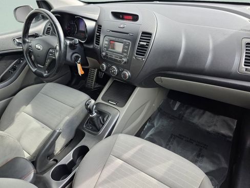Used 2015 Kia Forte Koup EX FWD image 25
