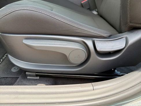 Certified 2024 Hyundai Elantra SEL FWD image 10