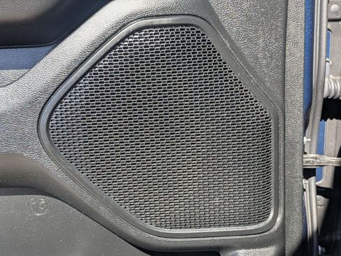 Used 2020 RAM 1500 Lone Star image 12