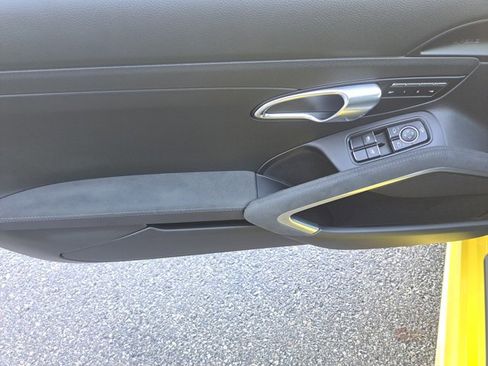 Certified 2022 Porsche 718 Boxster GTS image 22