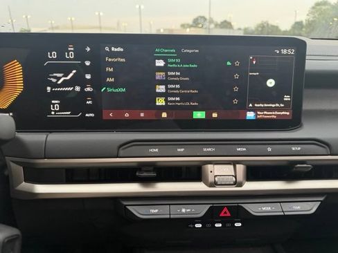 Used 2027 Kia Telluride S FWD image 14