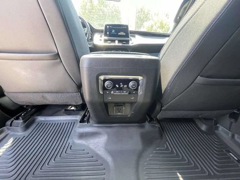 Used 2022 Chevrolet Tahoe RST w/ Luxury Package AWD/4WD image 16
