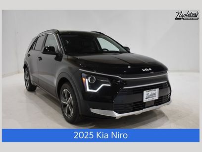 New 2025 Kia Niro EX