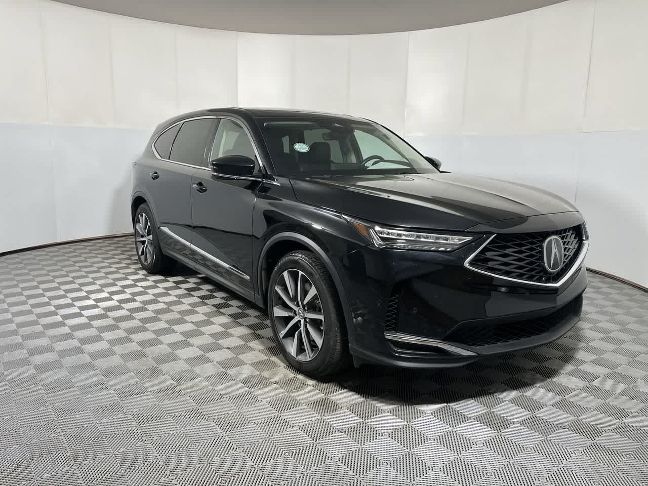 Certified 2025 Acura MDX w/ Technology Package AWD/4WD image 2