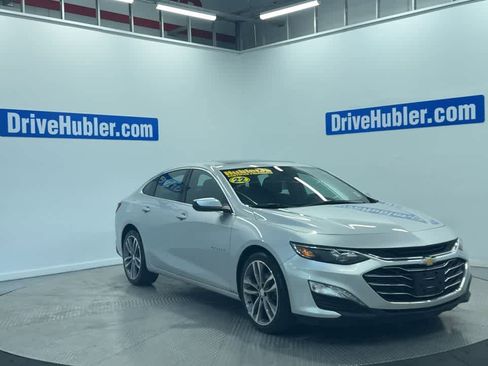 Used 2022 Chevrolet Malibu LT FWD image 4