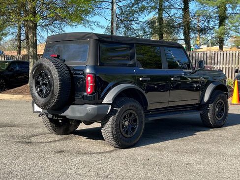 Used 2022 Ford Bronco Wildtrak image 7