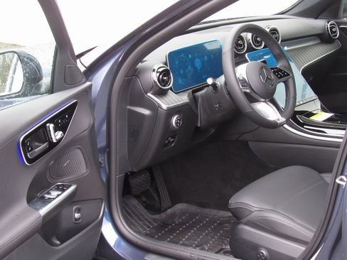 New 2026 Mercedes-Benz C 300 4MATIC Sedan image 8