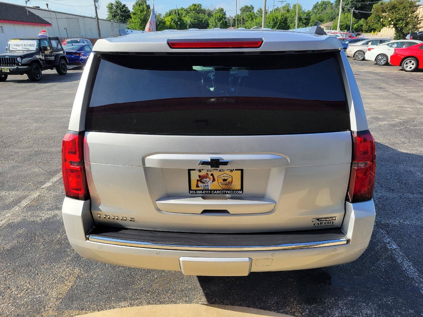 Used 2018 Chevrolet Tahoe Premier AWD/4WD image 35