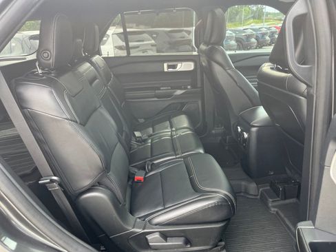 Used 2020 Ford Explorer ST w/ Premium Technology Package AWD/4WD image 35
