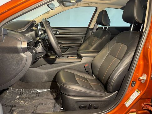 Used 2022 Nissan Altima 2.0 SR FWD image 9