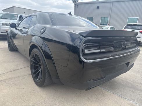 Used 2022 Dodge Challenger SRT Hellcat image 9