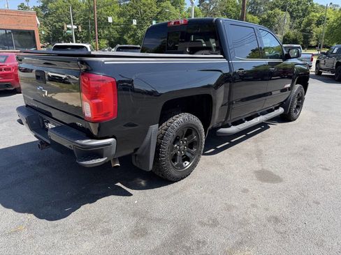 Used 2017 Chevrolet Silverado 1500 LTZ Z71 w/ Midnight Edition AWD/4WD image 6