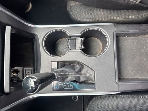 Used 2017 Toyota Camry LE FWD image 11