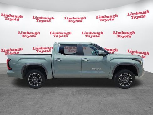 Used 2025 Toyota Tundra Limited AWD/4WD image 24