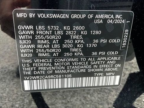 Used 2024 Volkswagen Atlas SE FWD image 28