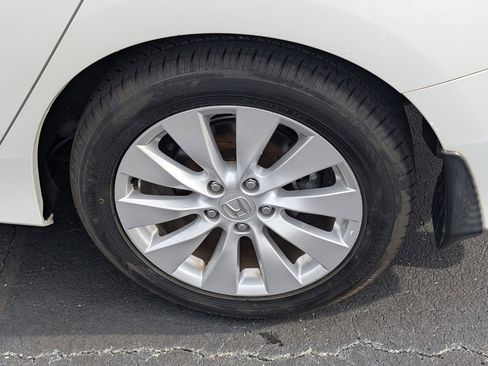 Used 2014 Honda Accord Touring image 24