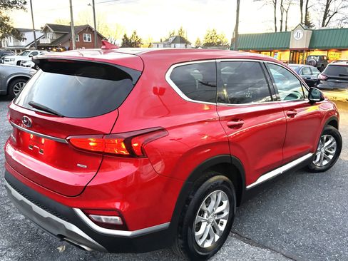 Used 2020 Hyundai Santa Fe SEL image 5