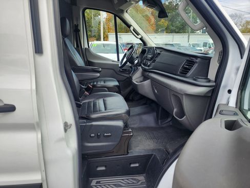 Used 2021 Ford Transit 150 Medium Roof image 10