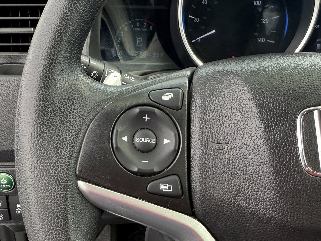 Used 2018 Honda Fit EX image 16