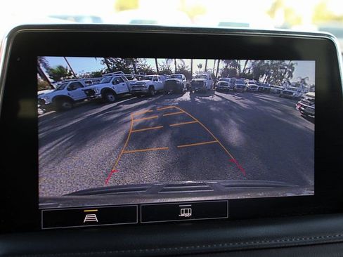 Used 2021 Chevrolet Suburban LS w/ Driver Alert Package image 28