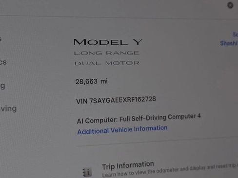 Used 2024 Tesla Model Y Long Range AWD/4WD image 13