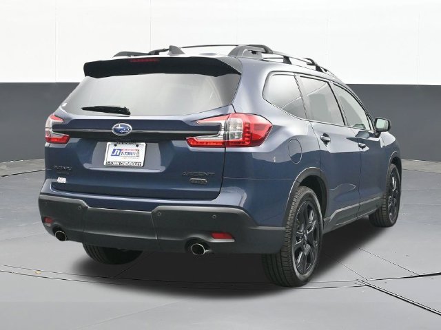 Used 2023 Subaru Ascent Onyx Edition AWD/4WD image 13