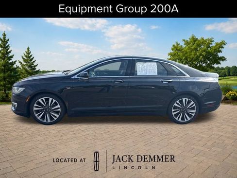 Used 2017 Lincoln MKZ Select w/ Climate Package FWD image 4