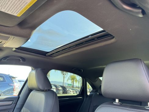 Used 2022 Volkswagen Passat 2.0T R-Line image 33