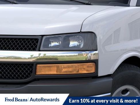 New 2025 Chevrolet Express 3500 w/ Chrome Appearance Package image 10