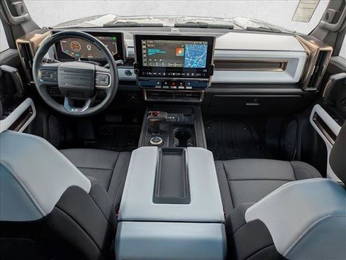 New 2025 GMC Hummer EV 3X w/ LPO, Roof Cross Rail Package AWD/4WD image 17