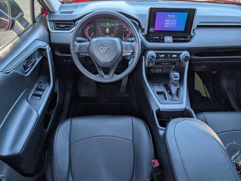 Used 2023 Toyota RAV4 LE image 11