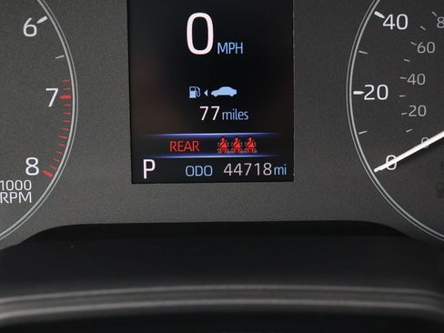 Used 2024 Toyota Corolla LE FWD image 4