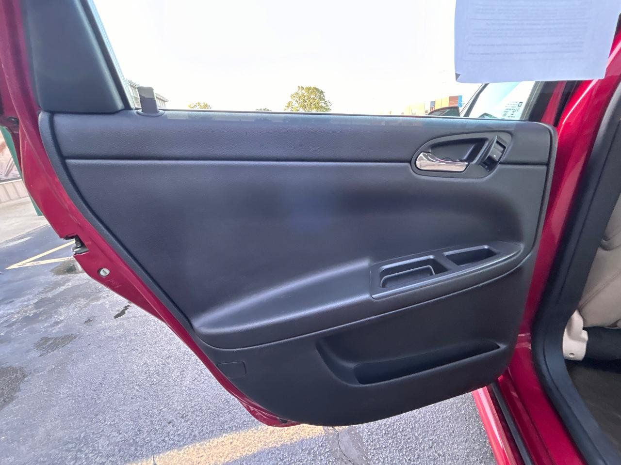 Used 2015 Chevrolet Impala LTZ FWD image 10