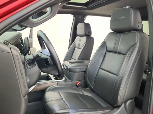 Used 2022 Chevrolet Silverado 1500 High Country w/ Z71 Off-Road Package AWD/4WD image 23