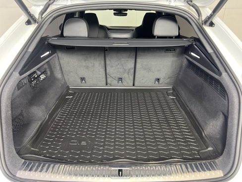 Used 2023 Audi SQ8 Prestige image 28