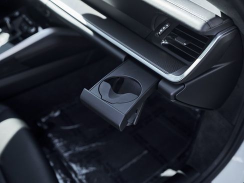 Used 2025 Porsche 911 Turbo S image 35