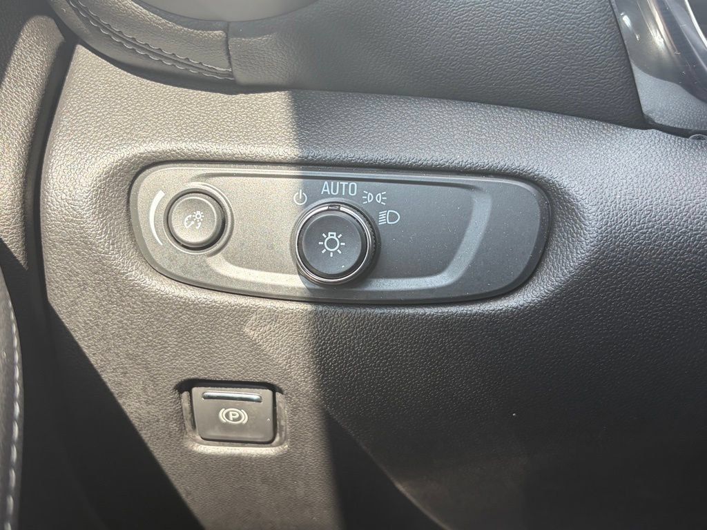 Used 2024 Chevrolet Blazer LT w/ Convenience Package FWD image 46