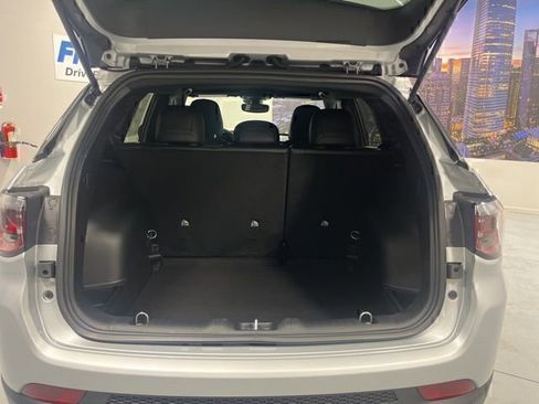 New 2026 Jeep Compass Latitude image 25